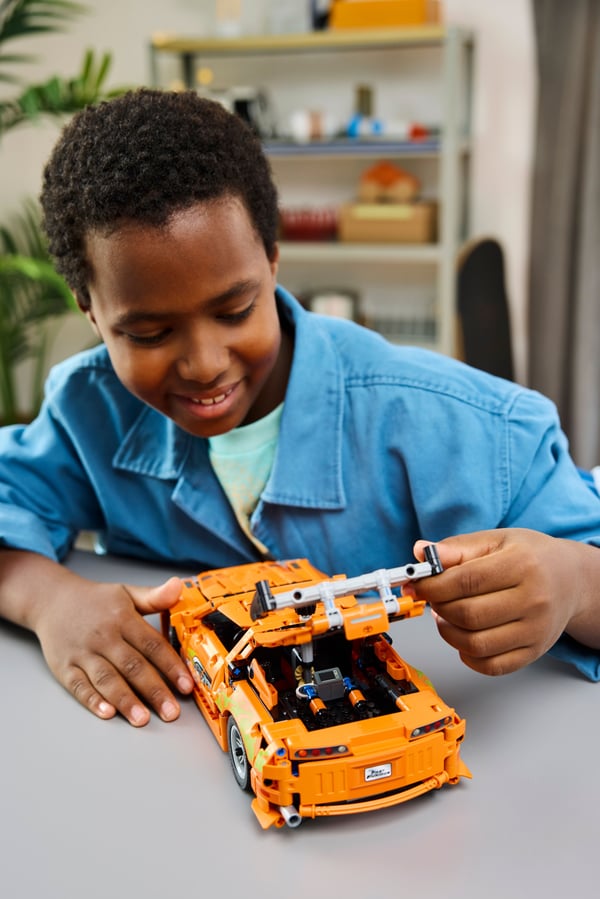 LEGO Technic 42204 – Fast and Furious Toyota Supra MK4