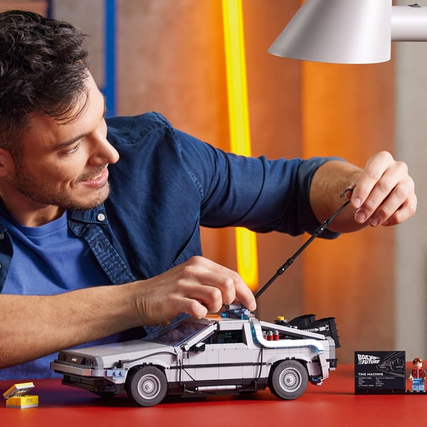 LEGO Creator Expert 10300 - Tilbage til fremtiden tidsmaskine
