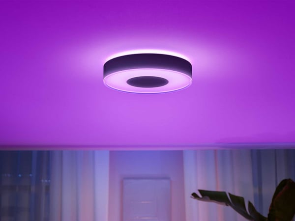 Philips Hue Infuse M -smart taklampa, svart