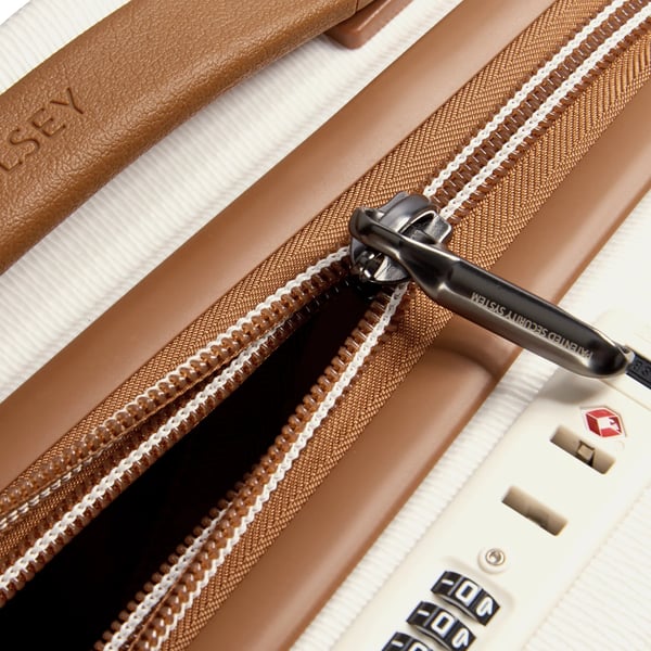 Delsey Chatelet Air 2.0 55 cm resväska, vit