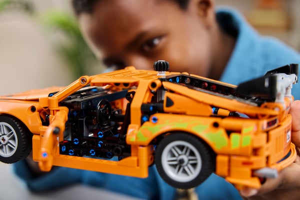 LEGO Technic 42204 – Fast and Furious Toyota Supra MK4
