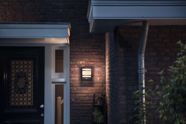 Philips Petronia IR LED-lampe med bevægelsessensor, sort
