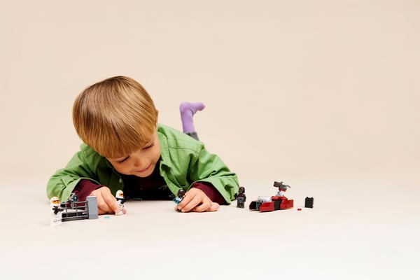 LEGO Star Wars TM 75449 Mandaloranska belägringen - stridspaket