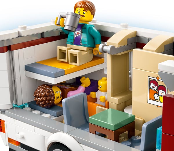 LEGO City 60454 – Äventyrarnas husbil