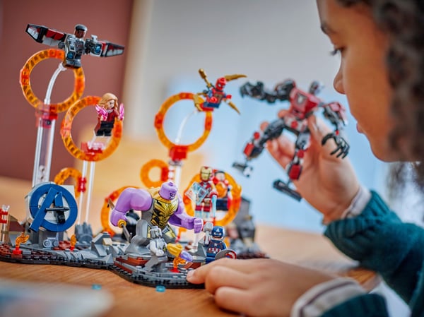 LEGO Superhjältar Marvel 76323 – Avengers: Endgame – det sista slaget