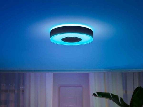 Philips Hue Infuse M -smart taklampa, svart