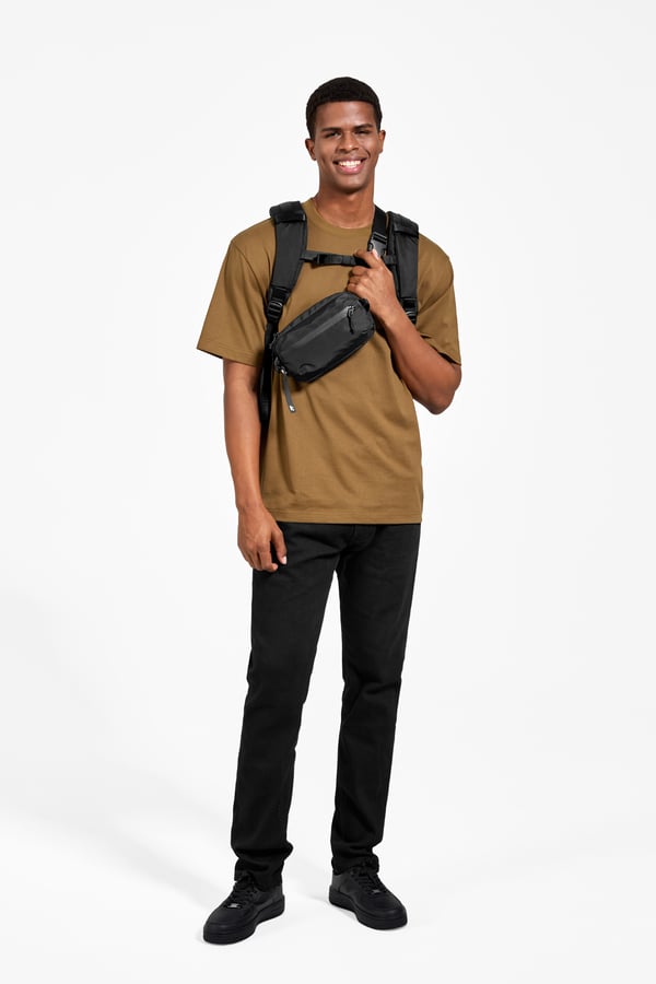 tomtoc Aviator-T33 bröstväska, 1,5 l, svart