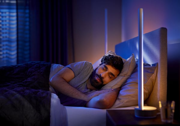 Philips Hue Gradient Signe ek -smartbordslampa, ek/vit