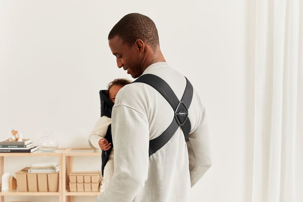 BabyBjörn Mini Woven -bärsele, svart