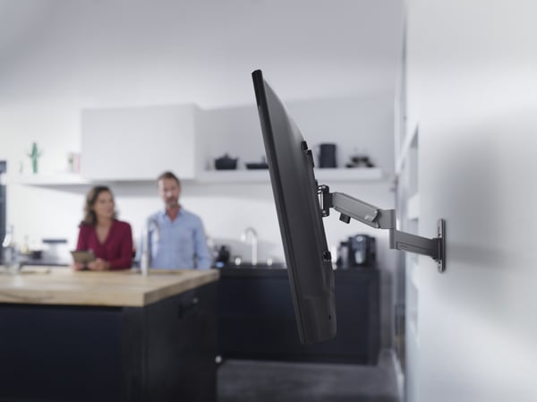 One For All WM5480 väggfäste med arm för 32-77" TV