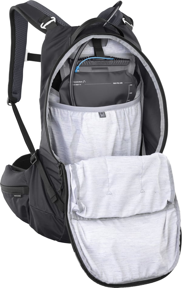 Evoc TRAIL PRO BLACKLINE 16 rygsæk, L/XL