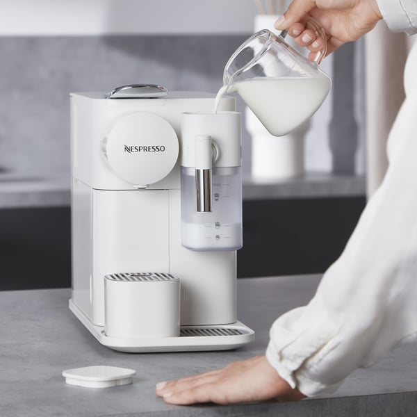 Nespresso Lattissima One Evo -kapselmaskine, hvid