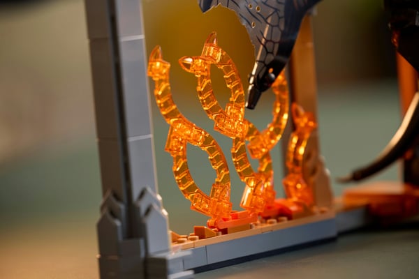 LEGO Icons 10367 Sagan om Ringen: Balrogs eldbok mini-värld