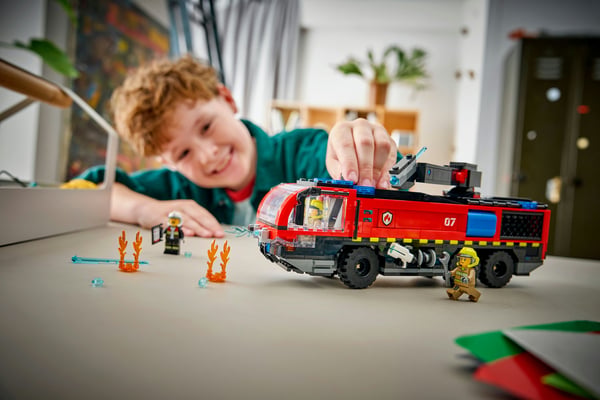 LEGO City Fire 60499 Flygplatsens brandbil
