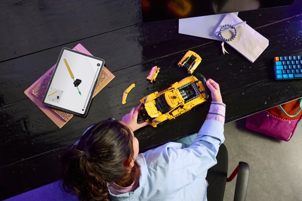 LEGO Technic 42205 – Chevrolet Corvette Stingray