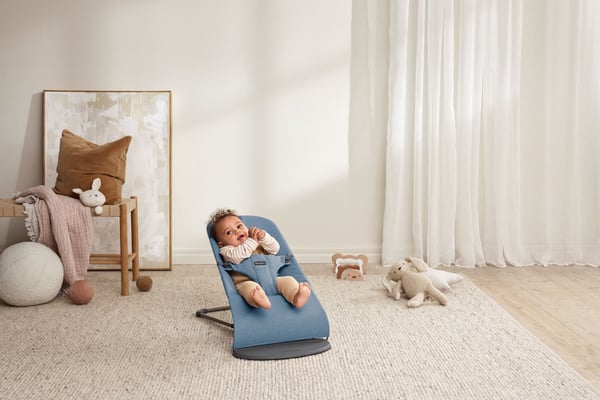 BabyBjörn Bouncer Bliss Vävd Babysitter, Blå