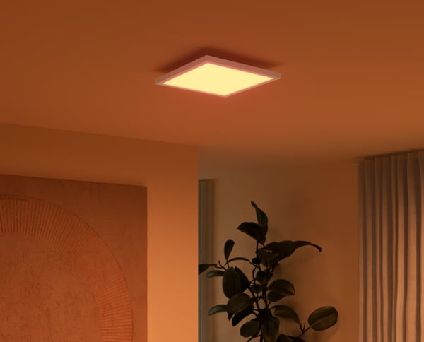 Philips Hue Surimu fullfärg taklampa 25W, 2000-6500K, 1760 lm, fyrkantig, vit S