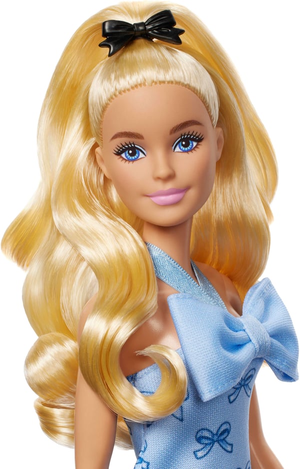 Barbie Fashionista-docka i rosettklänning