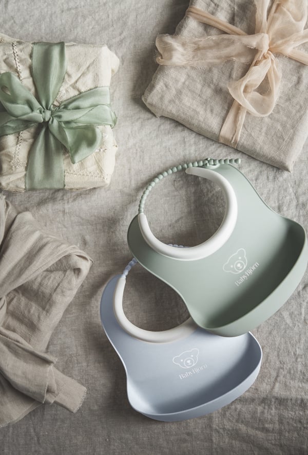 BabyBjörn Small Baby haklapp, 2 st, Powder Green / Powder Blue