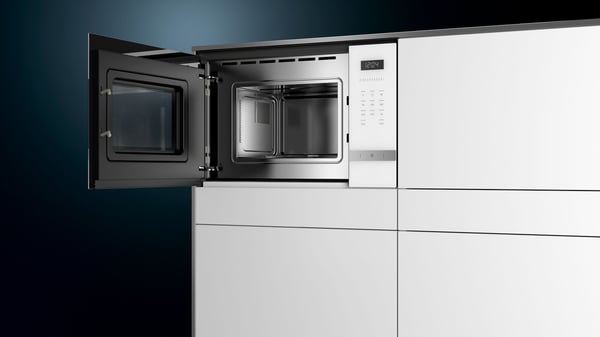 Siemens BF525LMW0 iQ500 -mikrovågsugn, vit