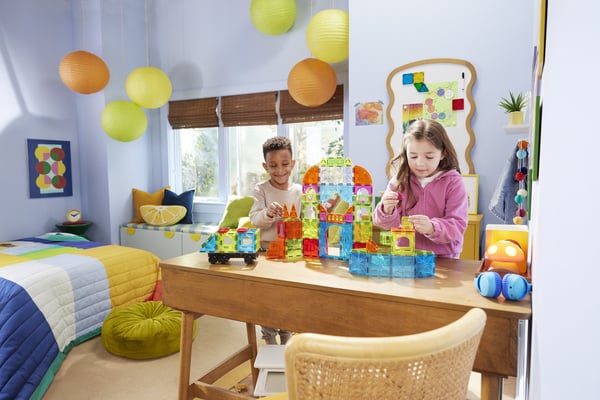 MAGNA-TILES® City Center magnetisk stadskärna, 110 delar