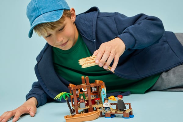 LEGO ONE PIECE 75636 Vindsnurrefiska bysstuga
