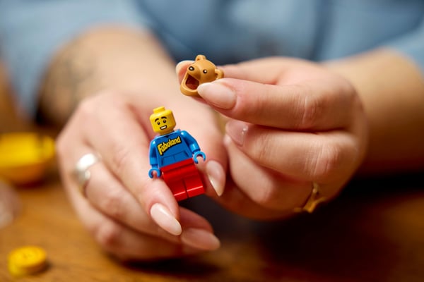 LEGO Ideas 21358 Minifigurförsäljningsautomat