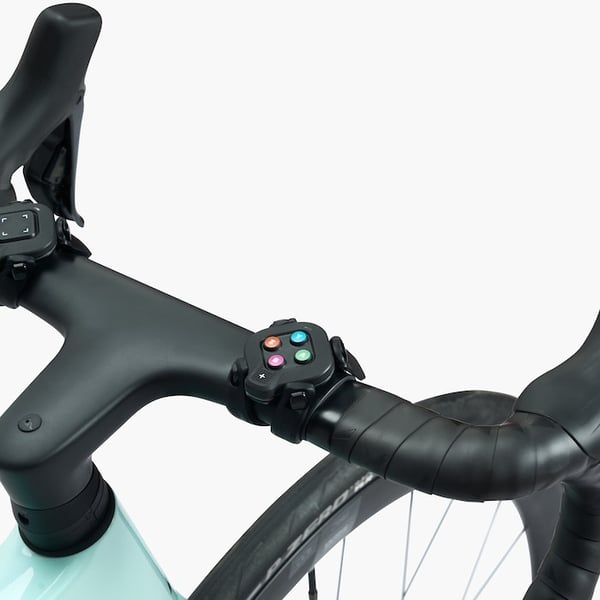 Wahoo KICKR CORE 2 träningsmotstånd + Zwift Cog And Click