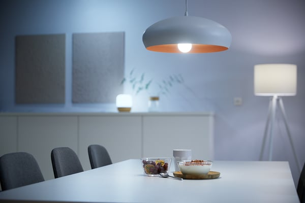 WiZ Smart LED-lampe, 806 lm, E27, RGBW