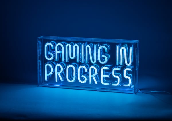 Fuj:tech Neon Gaming pågår vägglampa