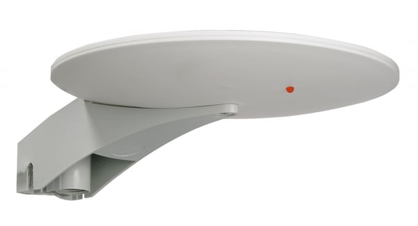 Triax UFO 170 -antenn för användning på båtar och husbilar med LTE-filter.