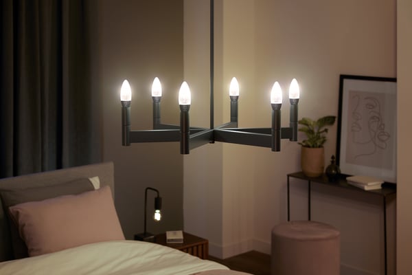 Philips Hue -filament intelligent lampa, White Ambiance Filament, E14