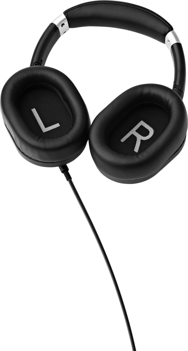 Austrian Audio Hi-X15 -stängda hörlurar