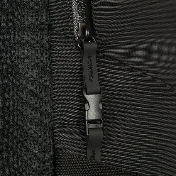 Targus Terra EcoSmart 16" dataryggsäck, svart