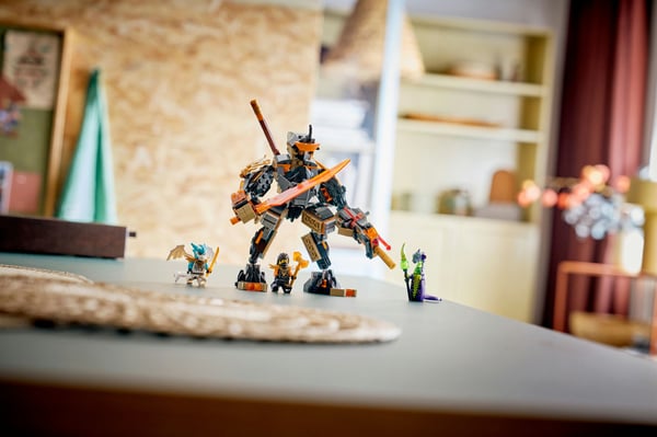 LEGO Ninjago 71854 Coles uppdragsrobot och Drake-Zane