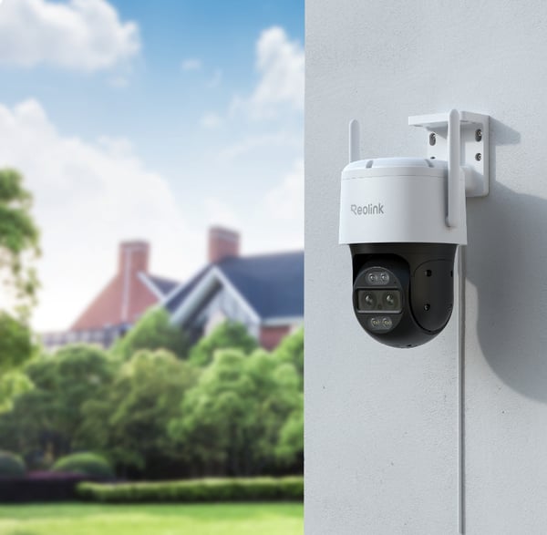 Reolink TrackMix PoE 8MP PTZ Auto Tracking AI övervakningskamera för utomhusbruk