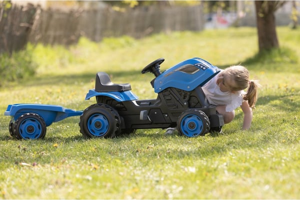 Smoby Farmer XL -blå traktor och släpvagn