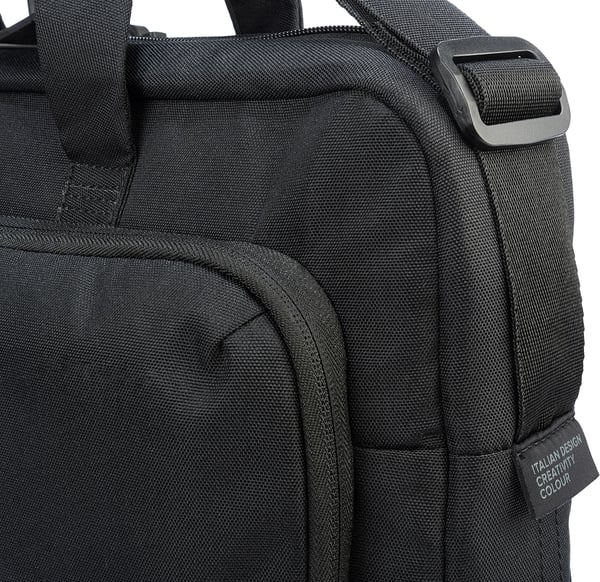 Tucano Star 17,3-tums laptopväska, svart