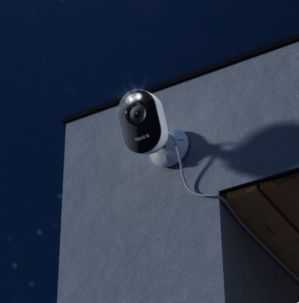 Reolink Lumus 4MP WiFi övervakningskamera med LED-strålkastare, för utomhusbruk