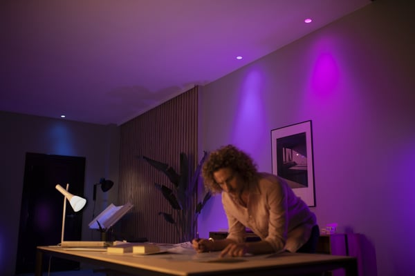 Philips Hue -LED-smartlampa, BT, Vit och färg ambiance, GU10, 4,2 W, 3-pack