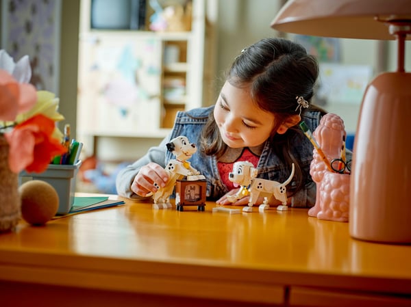 LEGO Disney 43271 101 dalmatinervalpar: Fläck och Pipsa