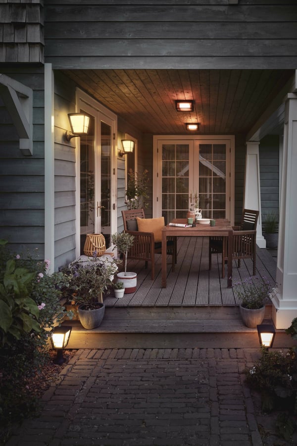 Philips Hue Econic Outdoor-smart lyslygte, opad, sort, 30 cm, 1150 lm