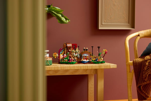 LEGO Ideas 21360 Villi Vonkka och chokladfabrik