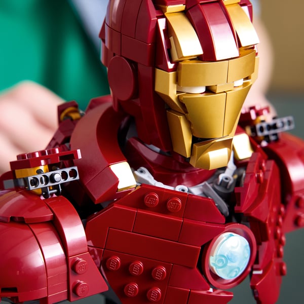 LEGO Super Heroes Marvel 76327 Iron Man MK4 bröstbild