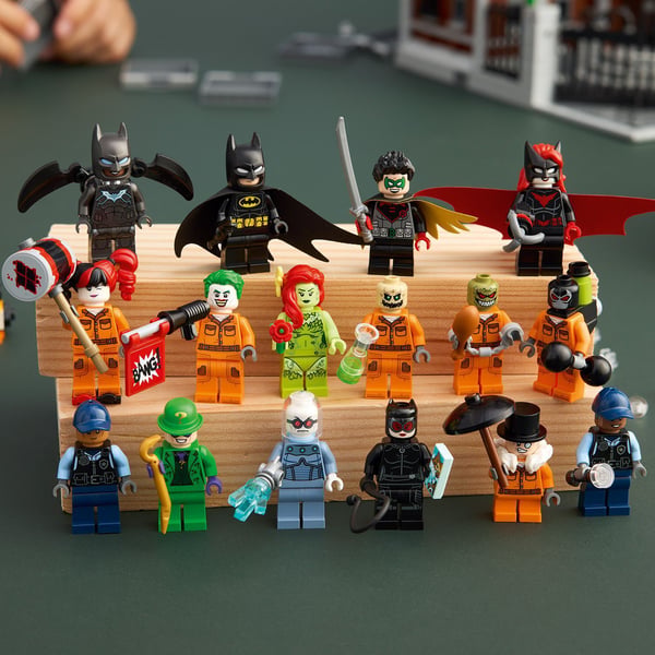 LEGO Superhjältar DC 76300 - Arkham Asylum™