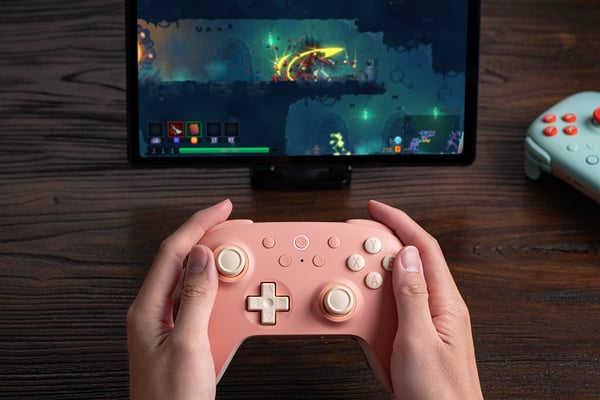 8BitDo Ultimate 2C Wireless Pad - trådlös spelkontroll, persika, PC / Android