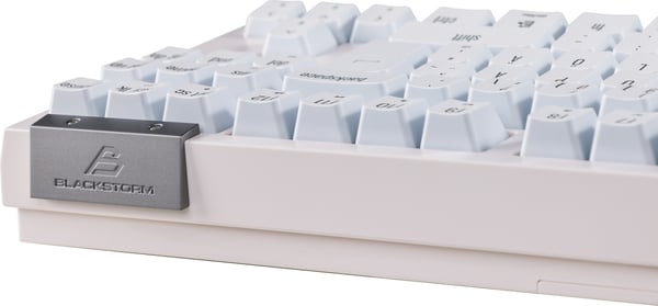 Blackstorm Serenity TKL RGB -speltangentbord, hot swap Gateron Linear -brytare