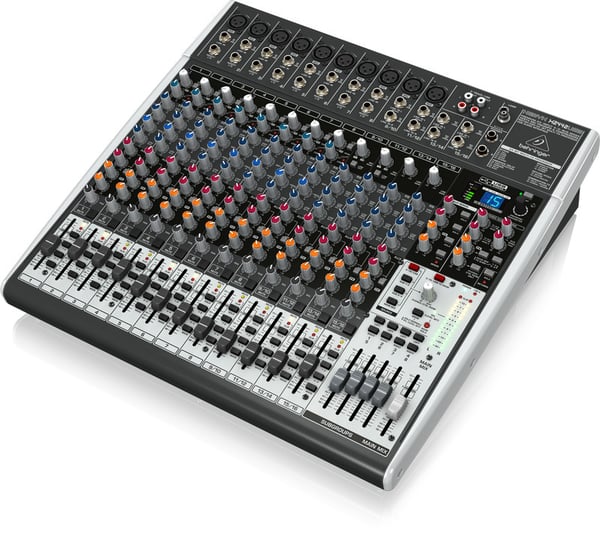 Behringer Xenyx X2442USB -kompaktmixer