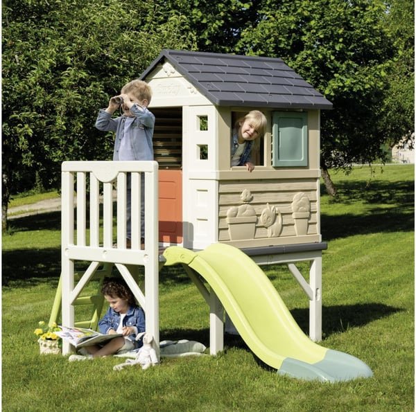 Smoby Life House på pålar lekstuga med rutschkana