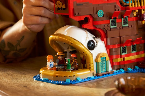 LEGO ONE PIECE 75640 Flytande restaurang Baratie